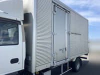 いすゞエルフアルミバン小型（2t・3t）[写真04]