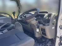 日産アトラス平ボディ小型（2t・3t）[写真26]