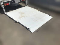 日産アトラス平ボディ小型（2t・3t）[写真14]