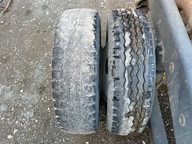 三菱ふそうキャンターダンプ小型（2t・3t）[写真20]