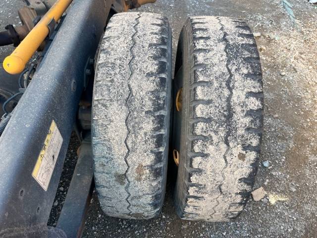 三菱ふそうキャンターダンプ小型（2t・3t）[写真21]