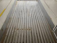 いすゞエルフ冷凍車（冷蔵車）小型（2t・3t）[写真10]