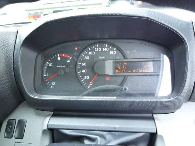 日野デュトロパネルバン小型（2t・3t）[写真29]