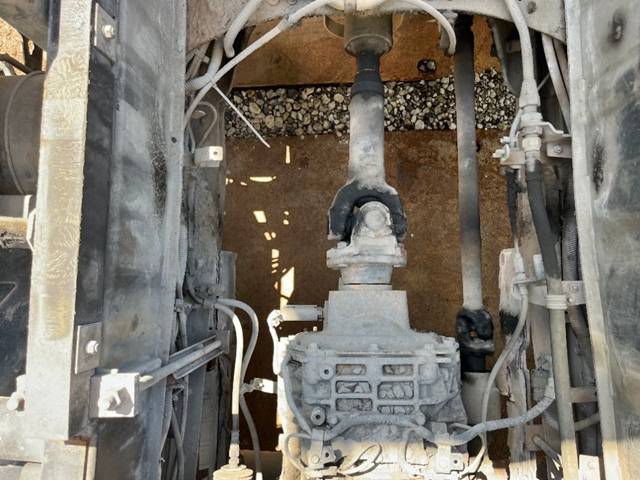 いすゞギガダンプ大型（10t）[写真20]