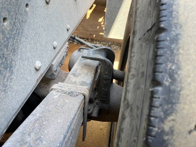 いすゞギガダンプ大型（10t）[写真24]