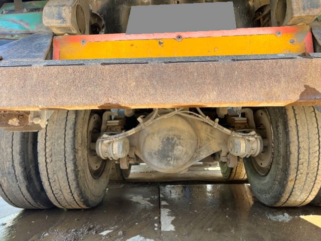 いすゞギガダンプ大型（10t）[写真26]