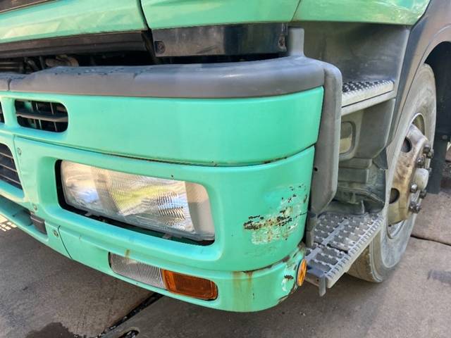 いすゞギガダンプ大型（10t）[写真38]