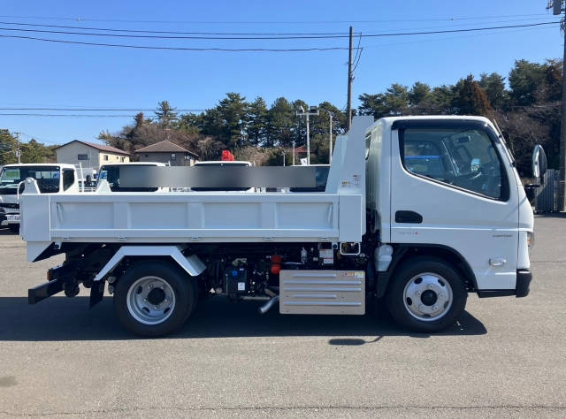 三菱ふそうキャンターローダーダンプ小型（2t・3t）[写真11]