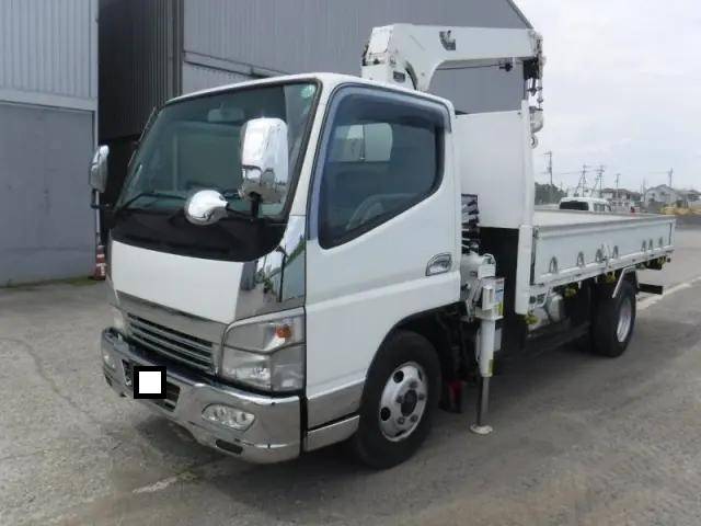 三菱ふそうキャンタークレーン3段小型（2t・3t）[写真02]