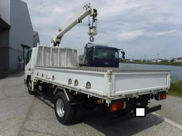 三菱ふそうキャンタークレーン3段小型（2t・3t）[写真03]