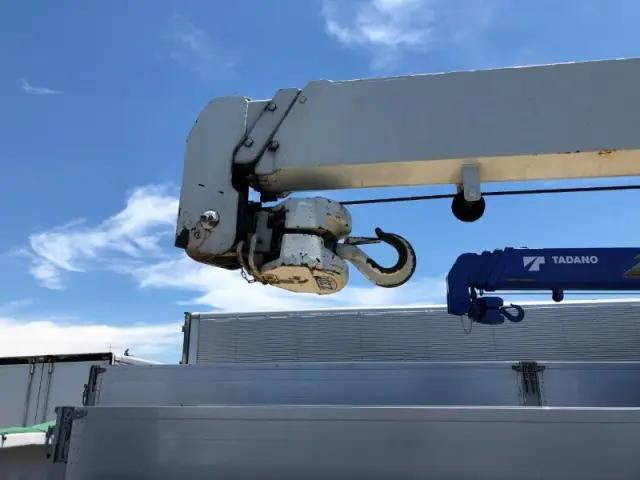 三菱ふそうキャンタークレーン3段小型（2t・3t）[写真38]