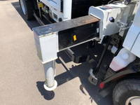 三菱ふそうキャンタークレーン3段小型（2t・3t）[写真41]