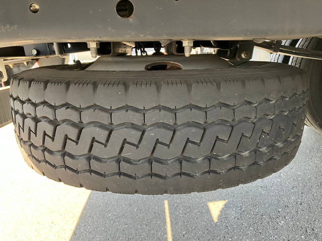 いすゞエルフアルミバン小型（2t・3t）[写真30]