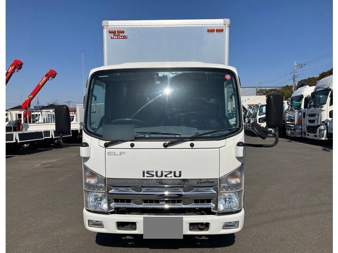 いすゞエルフアルミバン小型（2t・3t）[写真07]