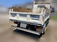 三菱ふそうキャンターダンプ小型（2t・3t）[写真09]