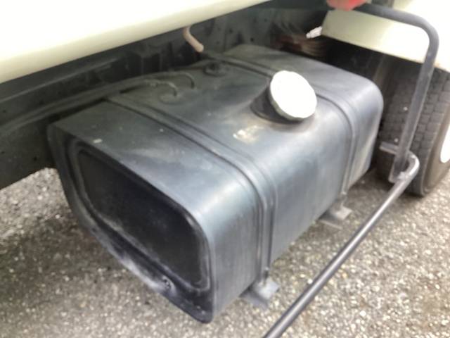 日野レンジャーパッカー車（塵芥車）中型（4t）[写真15]