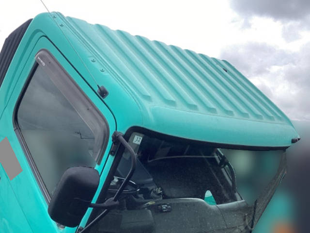 日野レンジャーパッカー車（塵芥車）中型（4t）[写真05]