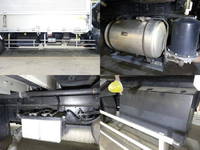 三菱ふそうファイターアルミウイング増トン（6t・8t）[写真11]