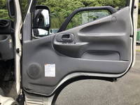 日野デュトロ平ボディ小型（2t・3t）[写真26]