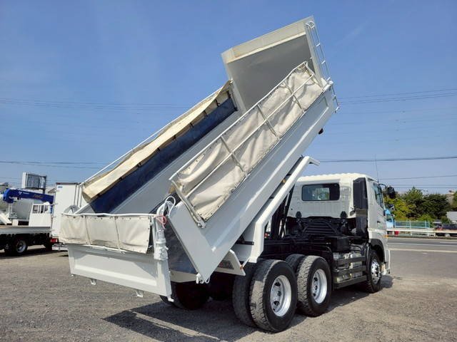 日野プロフィアダンプ大型（10t）[写真02]