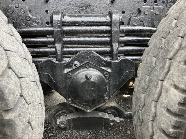 日野プロフィアダンプ大型（10t）[写真20]