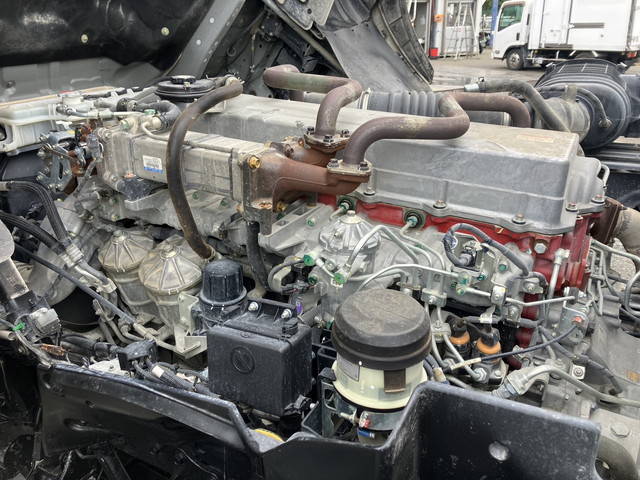 日野プロフィアダンプ大型（10t）[写真23]