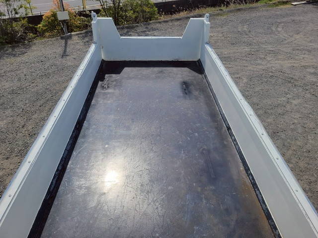 日野プロフィアダンプ大型（10t）[写真07]