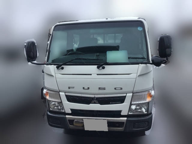 三菱ふそうキャンターダブルキャブ（Wキャブ）小型（2t・3t）[写真03]