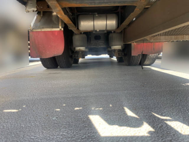 日野プロフィアアルミブロック大型（10t）[写真18]