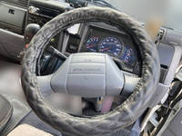 三菱ふそうキャンターガッツダブルキャブ（Wキャブ）小型（2t・3t）[写真21]