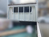 三菱ふそうキャンターガッツダブルキャブ（Wキャブ）小型（2t・3t）[写真05]