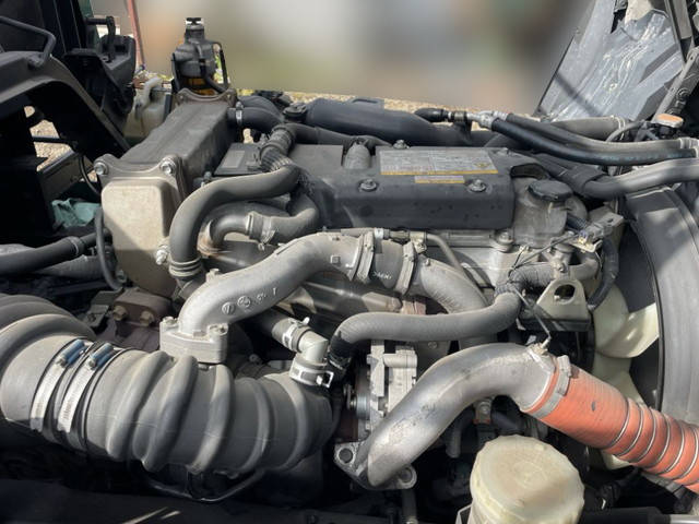 いすゞフォワードコンテナ専用車増トン（6t・8t）[写真19]