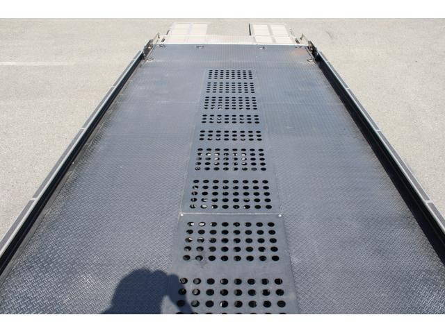 三菱ふそうキャンターセーフティローダー小型（2t・3t）[写真16]