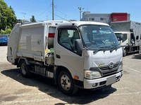 日野デュトロパッカー車（塵芥車）小型（2t・3t）[写真03]