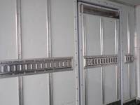 三菱ふそうキャンター冷凍車（冷蔵車）小型（2t・3t）[写真16]