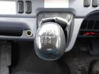 三菱ふそうキャンター冷凍車（冷蔵車）小型（2t・3t）[写真28]