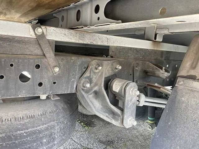 日野デュトロ平ボディ小型（2t・3t）[写真21]