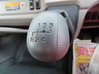 三菱ふそうキャンタークレーン5段小型（2t・3t）[写真15]