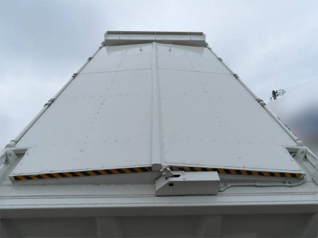 いすゞフォワード深ダンプ（土砂禁ダンプ）増トン（6t・8t）[写真29]