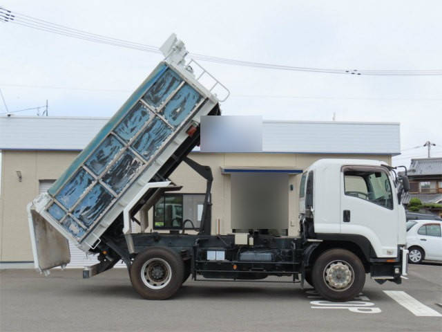 いすゞフォワード深ダンプ（土砂禁ダンプ）増トン（6t・8t）[写真03]