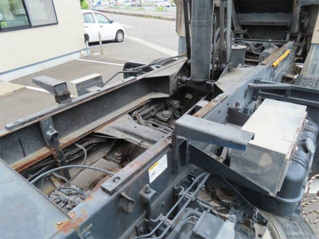 いすゞフォワード深ダンプ（土砂禁ダンプ）増トン（6t・8t）[写真31]