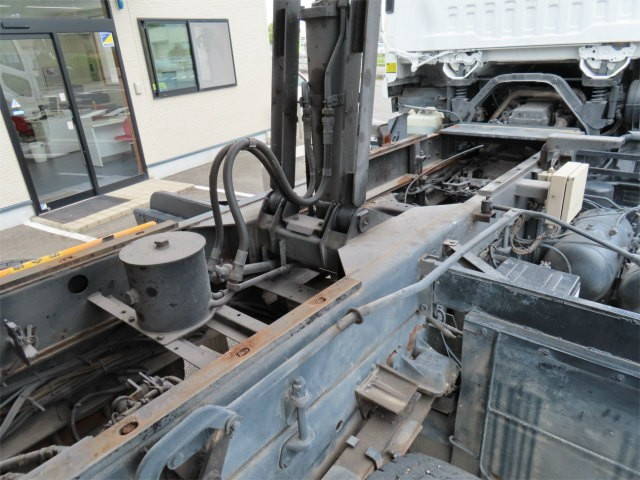 いすゞフォワード深ダンプ（土砂禁ダンプ）増トン（6t・8t）[写真35]