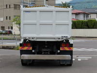 いすゞフォワード深ダンプ（土砂禁ダンプ）増トン（6t・8t）[写真05]