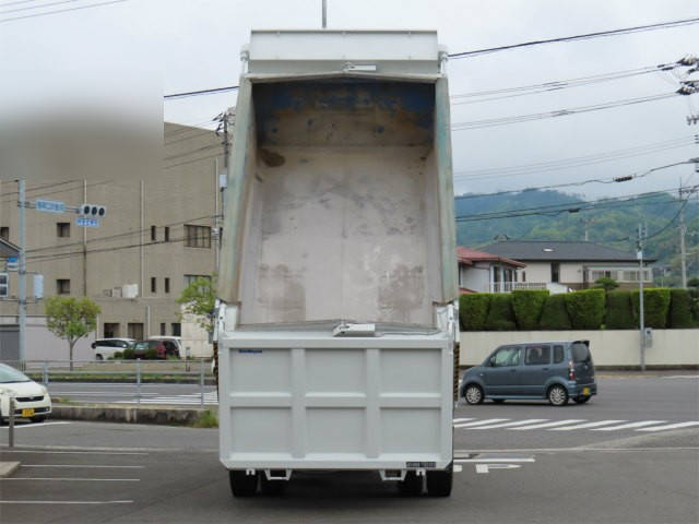 いすゞフォワード深ダンプ（土砂禁ダンプ）増トン（6t・8t）[写真07]