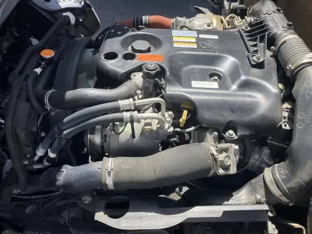 いすゞエルフ平ボディ小型（2t・3t）[写真12]