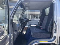 いすゞエルフ平ボディ小型（2t・3t）[写真17]