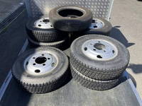 いすゞエルフ平ボディ小型（2t・3t）[写真27]