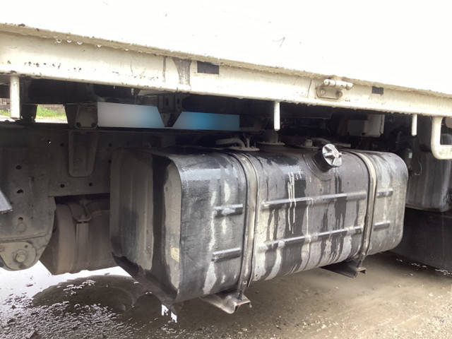 トヨタデュトロ平ボディ小型（2t・3t）[写真11]