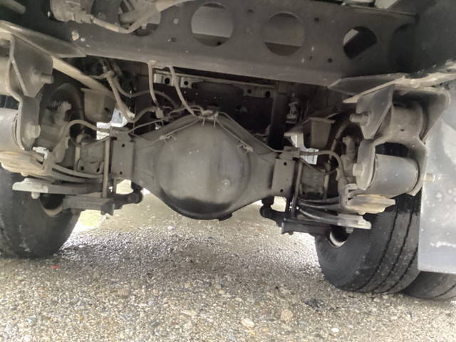 トヨタデュトロ平ボディ小型（2t・3t）[写真14]