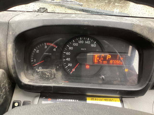 トヨタデュトロ平ボディ小型（2t・3t）[写真20]